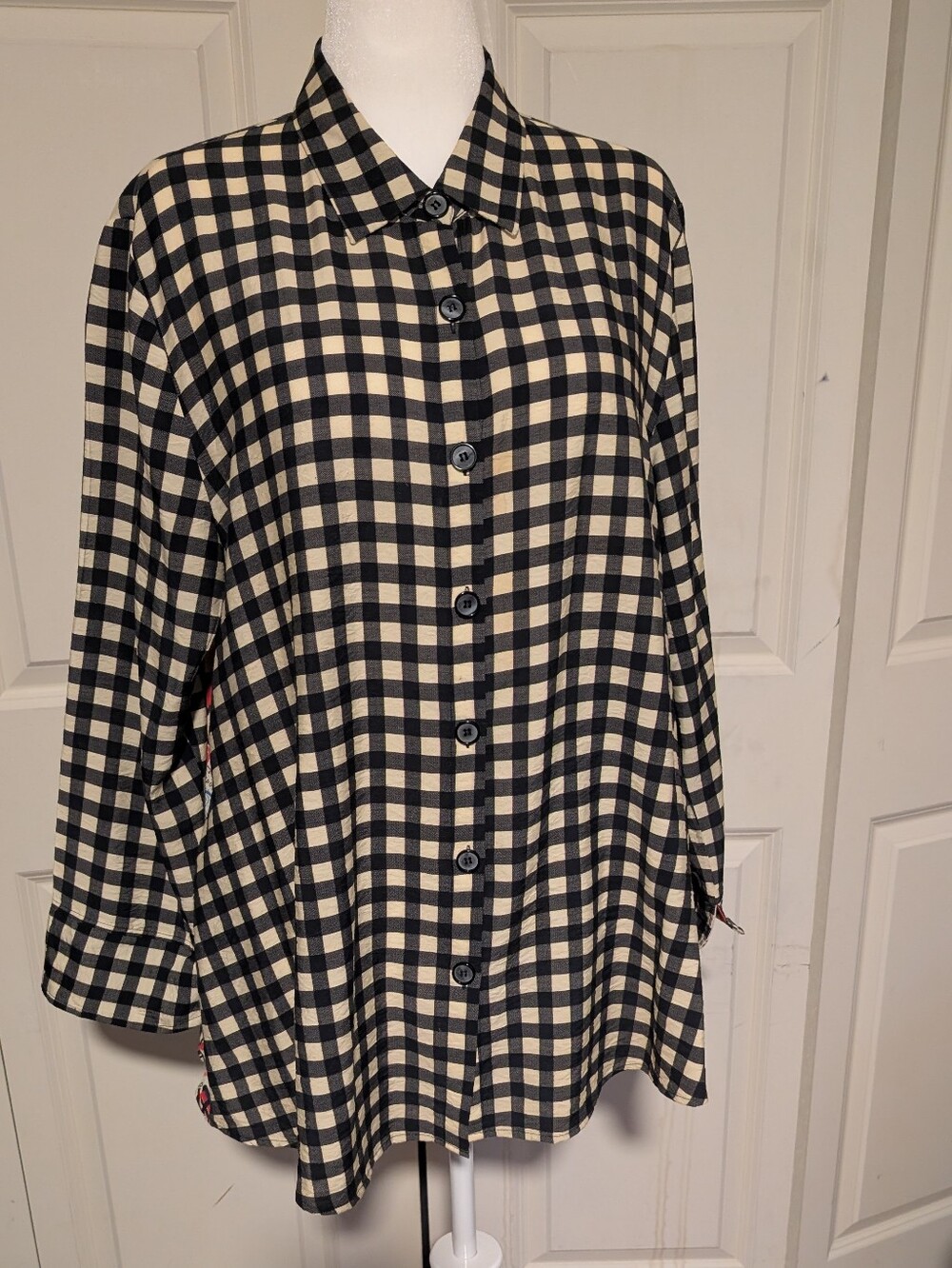Shana Black and Cream Check Button-Front Women's Top with Basquiat-Inspired Back